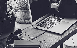 爱游戏中国官方网站平台-_精彩战况不停：比赛高光时刻大整合_，赛场精彩瞬间