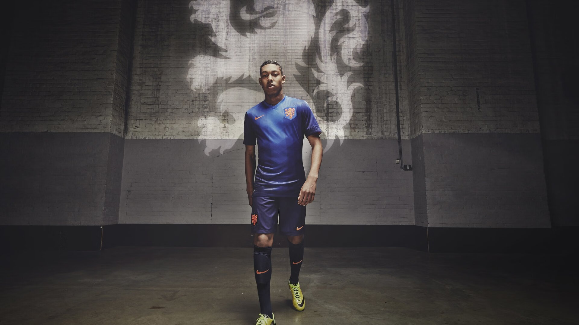 爱游戏官方入口-美洲杯劲战不断：绝杀那一瞬间令人心跳加速，美洲杯决赛用球